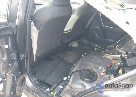 2020 Toyota Rav4 Xle from USA, damaged, VIN 2T3W1RFV8LC059085